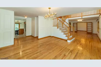 77 Rockwood Rd, Florham Park, NJ 07932 - Photo 7