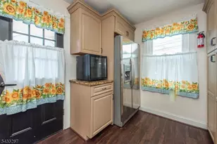 42 W Spring Valley Ave, Maywood, NJ 07607 - Photo 9