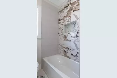 58 Navajo Ave, Parsippany, NJ 07034 - Photo 15
