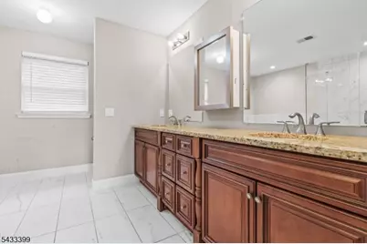 628 New Dover Rd, Woodbridge Township, NJ 07067 - Photo 13