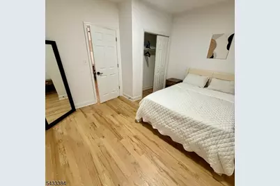43 Bragaw Ave, Newark, NJ 07112 - Photo 7