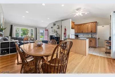 5 Willow Ave, Piscataway Township, NJ 08854 - Photo 5