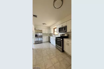 1425 45th St #2, North Bergen, NJ 07047 - Photo 5