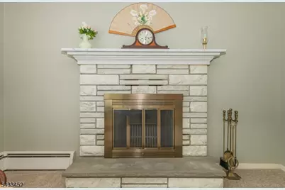 8 Shirley Ter, Kinnelon, NJ 07405 - Photo 3