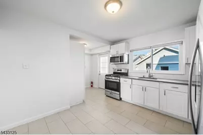 416 Belgrove Dr, Kearny, NJ 07032 - Photo 13
