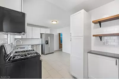 416 Belgrove Dr, Kearny, NJ 07032 - Photo 11