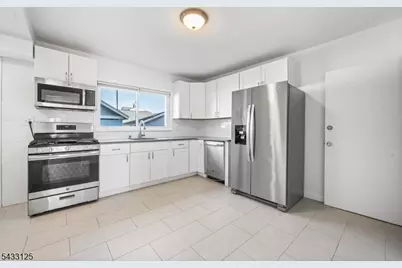 416 Belgrove Dr, Kearny, NJ 07032 - Photo 9