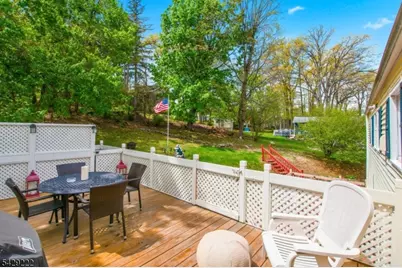 22 Holiday Dr, Hopatcong, NJ 07843 - Photo 21