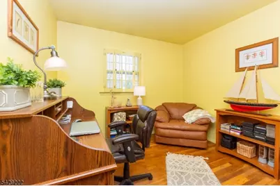 22 Holiday Dr, Hopatcong, NJ 07843 - Photo 11