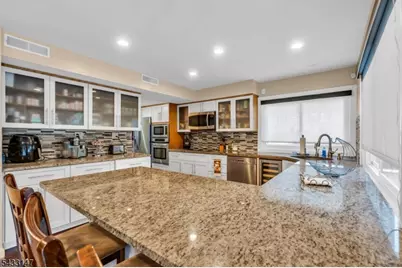 12 Ethan Allen Rd, Freehold Township, NJ 07728 - Photo 19