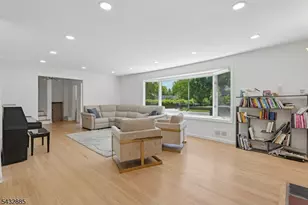 215 Exeter Wy, Hillside, NJ 07205 - Photo 15