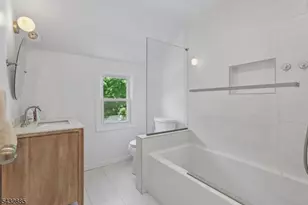 215 Exeter Wy, Hillside, NJ 07205 - Photo 21