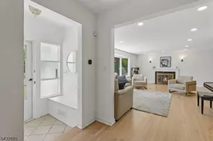 215 Exeter Wy, Hillside, NJ 07205 - Photo 5