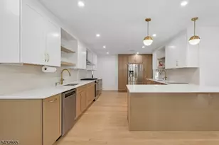 215 Exeter Wy, Hillside, NJ 07205 - Photo 9