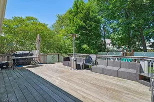 215 Exeter Wy, Hillside, NJ 07205 - Photo 31