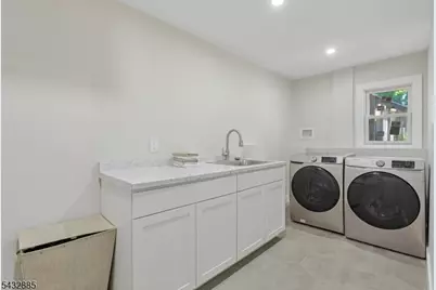 215 Exeter Way, Hillside, NJ 07205 - Photo 29