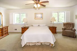 45 Averell Dr, Parsippany, NJ 07950 - Photo 17