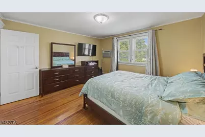 101 Chamberlain Ave, Paterson, NJ 07502 - Photo 23