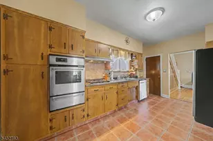 101 Chamberlain Ave, Paterson, NJ 07502 - Photo 17