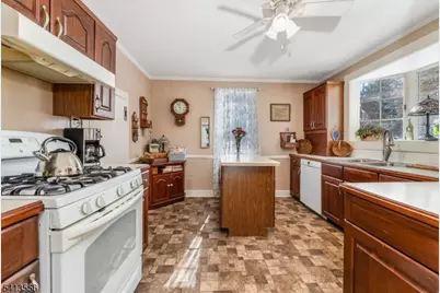 40 Sergeantsville Road, Raritan Township, NJ 08822 - Photo 15
