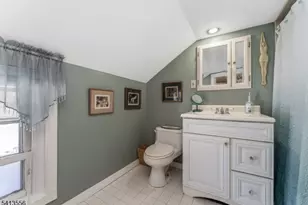 40 Sergeantsville Rd, Raritan Township, NJ 08822 - Photo 33
