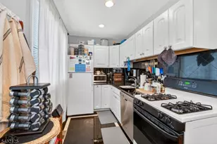 302 Walnut Ave, Cranford Township, NJ 07016 - Photo 23
