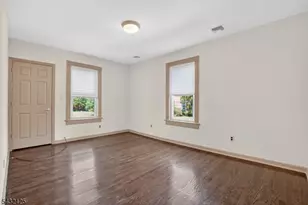 302 Walnut Ave, Cranford Township, NJ 07016 - Photo 11