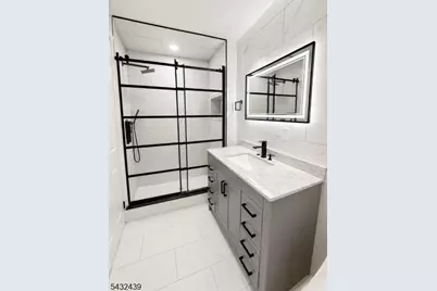1019 Elmer Pl, Hillside, NJ 07205 - Photo 17