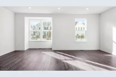 27 Peckwell St, Mount Olive, NJ 07828 - Photo 11