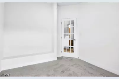 27 Peckwell St, Mount Olive, NJ 07828 - Photo 19