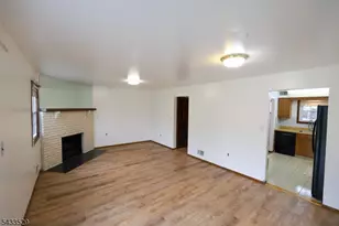 3 Jefferson Dr, Spotswood, NJ 08884 - Photo 3
