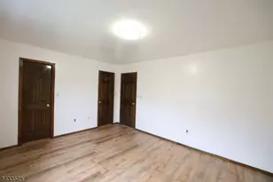 3 Jefferson Dr, Spotswood, NJ 08884 - Photo 7
