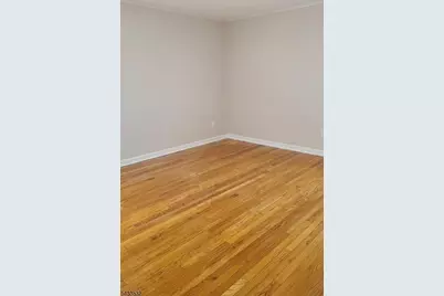 16 Ocean St, Millburn, NJ 07041 - Photo 21