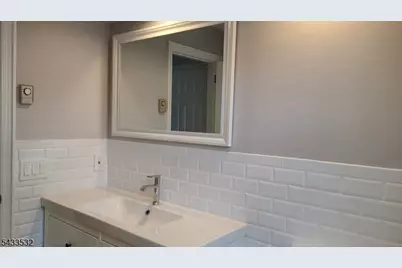 16 Ocean St, Millburn, NJ 07041 - Photo 13