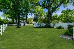 88 Woodlawn Ave, Bridgewater, NJ 08807 - Photo 33