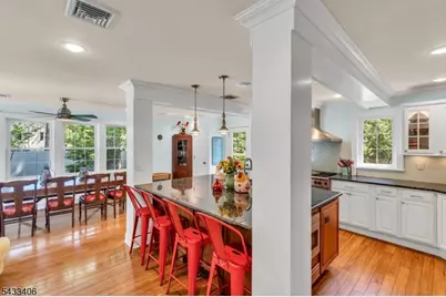88 Woodlawn Ave, Bridgewater, NJ 08807 - Photo 9