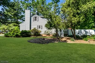 88 Woodlawn Ave, Bridgewater, NJ 08807 - Photo 41