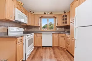 115 Coeyman Ave, Nutley, NJ 07110 - Photo 21