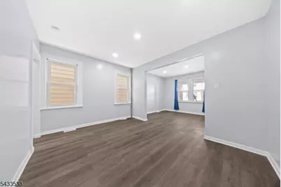 134 Dewey St, Newark, NJ 07112 - Photo 5