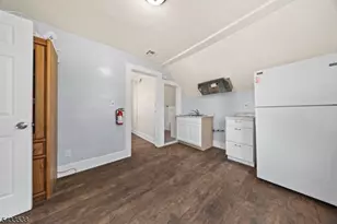 134 Dewey St, Newark, NJ 07112 - Photo 37