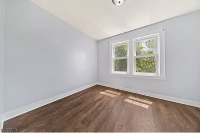 134 Dewey St, Newark, NJ 07112 - Photo 31