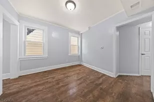 134 Dewey St, Newark, NJ 07112 - Photo 17