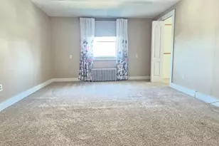 24 Pennsylvania Ave, Flemington, NJ 08822 - Photo 13