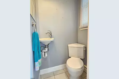 24 Pennsylvania Ave, Flemington, NJ 08822 - Photo 11