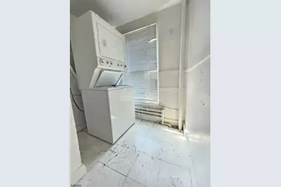 24 Pennsylvania Ave, Flemington, NJ 08822 - Photo 17