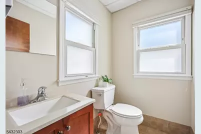 86 Washington St, Morristown, NJ 07960 - Photo 15