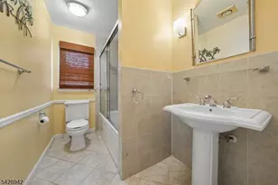 50 New Brook Ln, Springfield, NJ 07081 - Photo 15