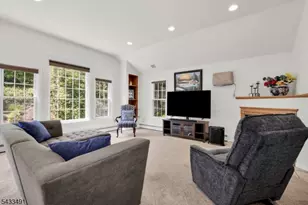 35 Old Orchard Ct, Cedar Grove, NJ 07009 - Photo 19