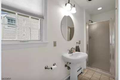 35 Old Orchard Ct, Cedar Grove, NJ 07009 - Photo 15