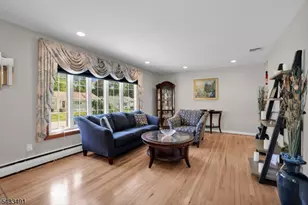 35 Old Orchard Ct, Cedar Grove, NJ 07009 - Photo 5